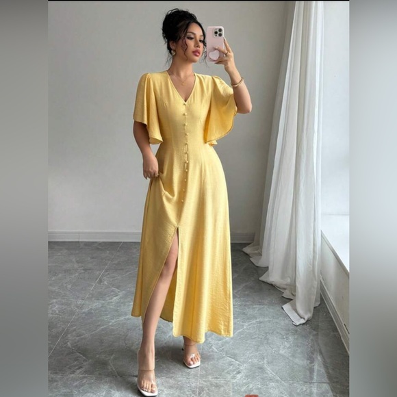 SHEIN Dresses & Skirts - 💞HP💞 Elegant Yellow Maxi Dress